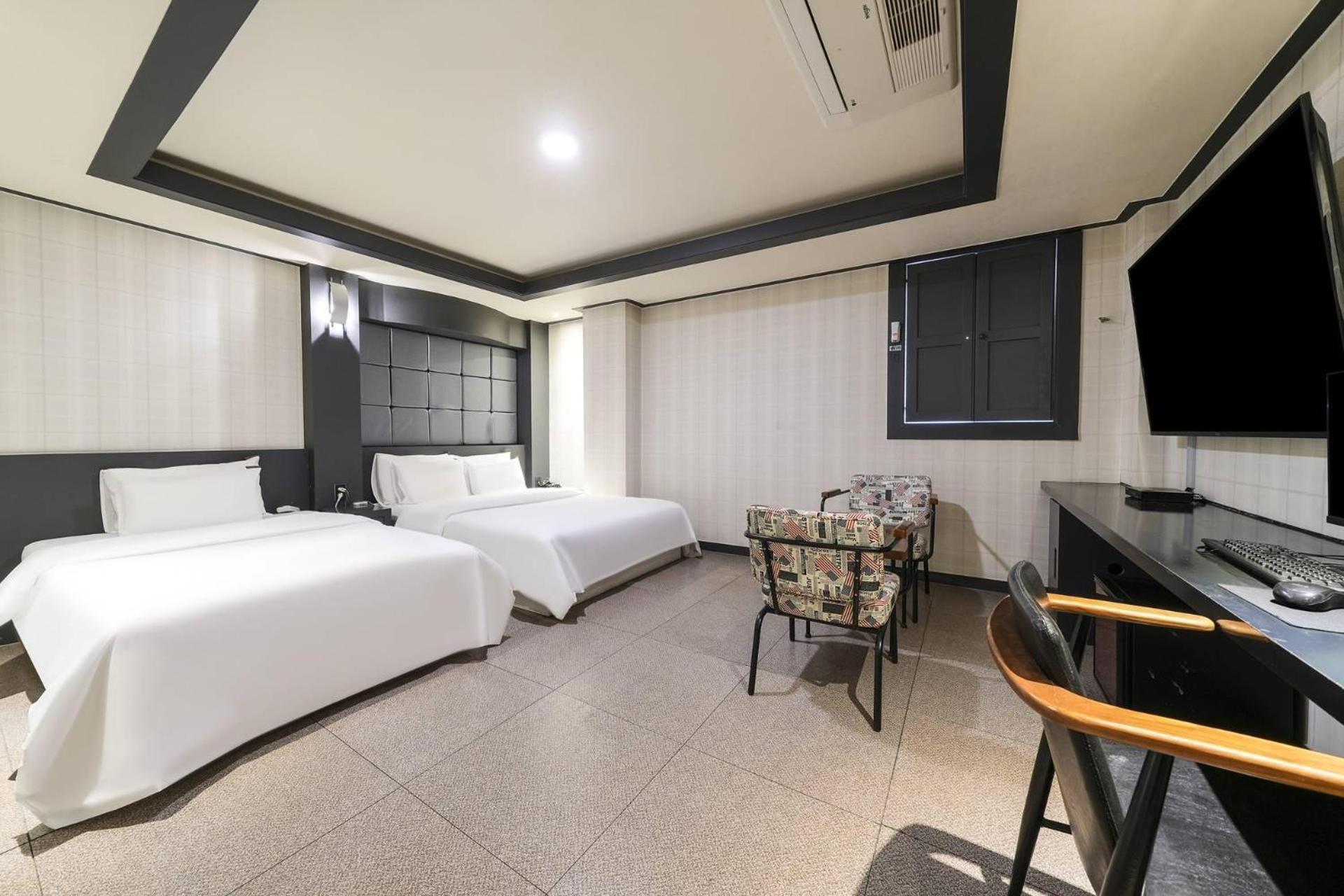 Carlton Hotel อินชอน ภายนอก รูปภาพ